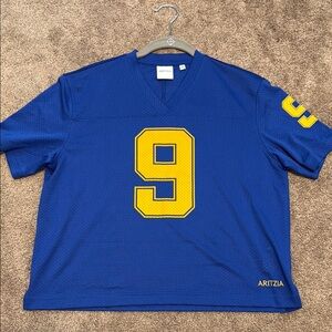 Aritzia Women’s Royal Blue and Gold Court Mesh Endgame Jersey Size XXS